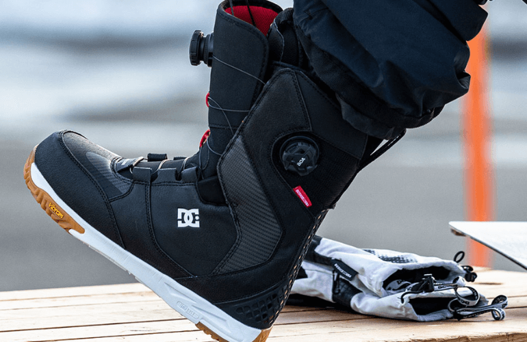 How tight should snowboard boots be