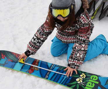 Snowboard stance width